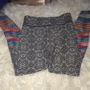 Onzie pattern leggings